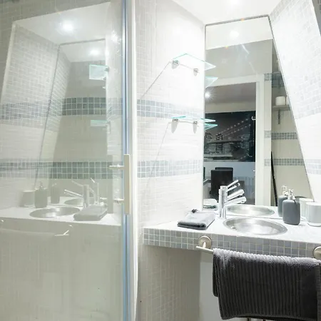 Luxurious 1 Bedroom Tour Eiffel Saint Dominique Free Netflix Apartment *