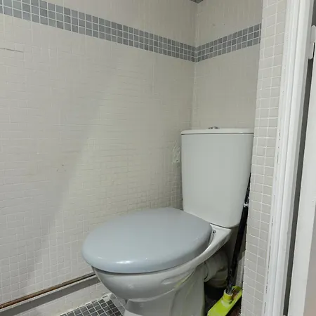 Luxurious 1 Bedroom Tour Eiffel Saint Dominique Free Netflix Paris