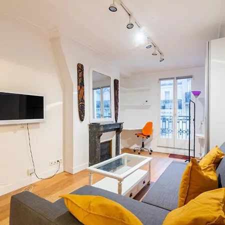 Luxurious 1 Bedroom Tour Eiffel Saint Dominique Free Netflix
