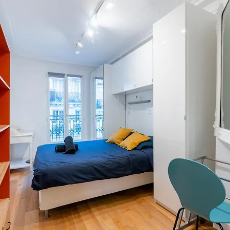 Luxurious 1 Bedroom Tour Eiffel Saint Dominique Free Netflix Apartment