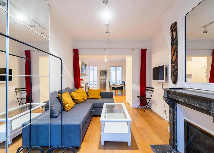 Luxurious 1 Bedroom Tour Eiffel Saint Dominique Free Netflix شقة